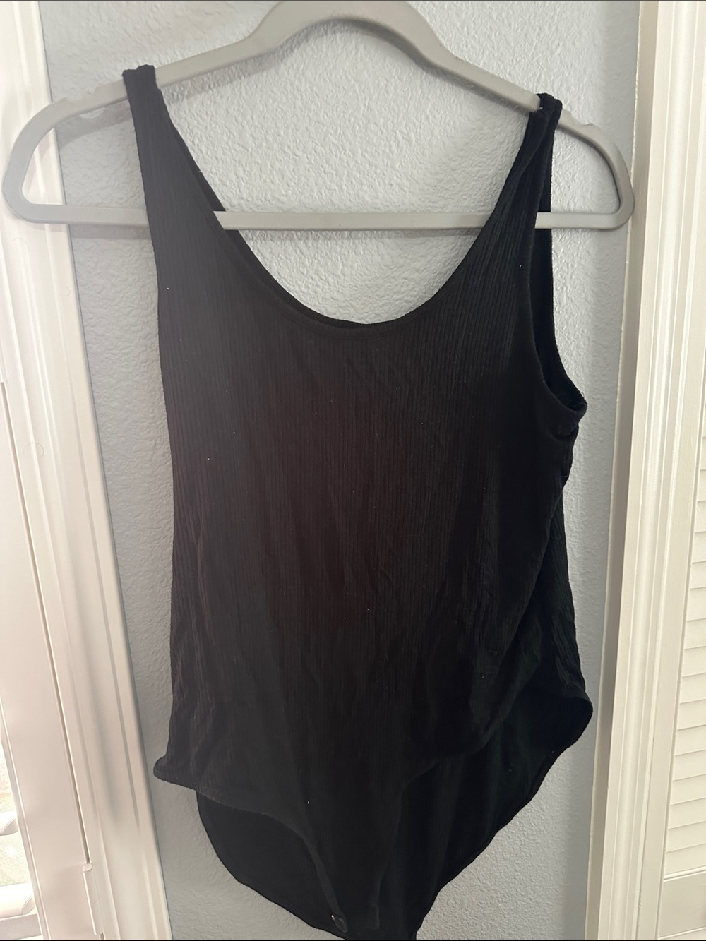 Black Ribbed Scoop Neck Women's Tank Top